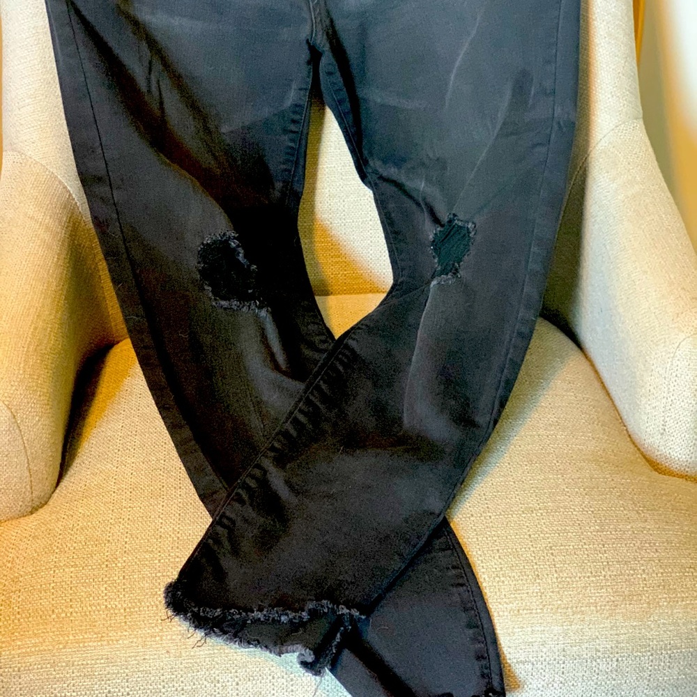 Black ripped jeans